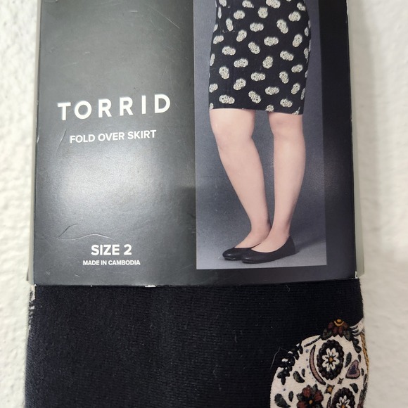 Torrid Black NWT Sugar Skull Fold Over Pencil Skirt 2X Plus Size Stretch - Picture 6 of 8